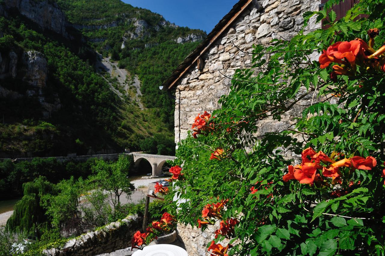 La Malène Hotel Des Bateliers מראה חיצוני תמונה